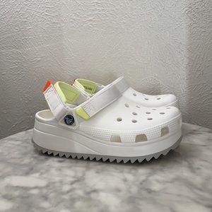 crocs classic hiker clog
